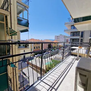 50 Metri Dal Mare - Free Parking E A/c Apartment